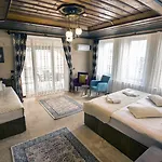 Cappadocia Elite Stone House Проживание в семье *