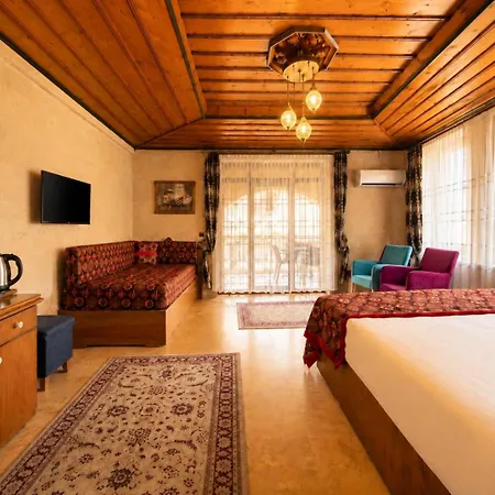 Cappadocia Elite Stone House Hotel *