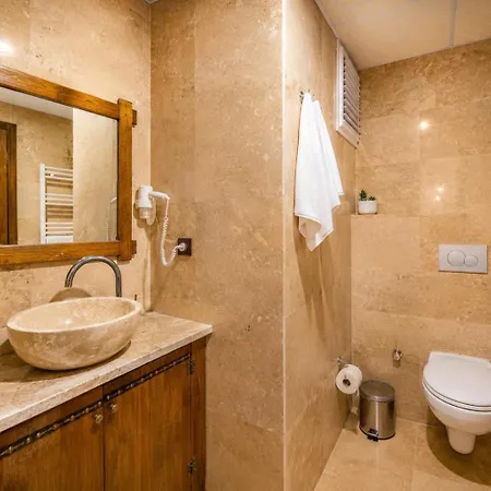 Cappadocia Elite Stone House Hotel *